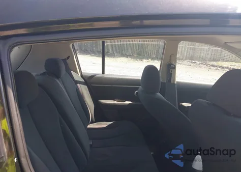 2010 Nissan Versa 1.8S z USA, uszkodzony, nr VIN 3N1BC1CP6AL354837